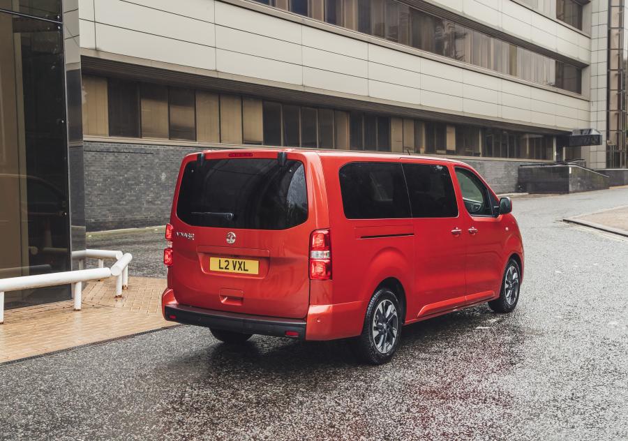  Vauxhall Vivaro Life 2019 года  (фото 7 из 28)